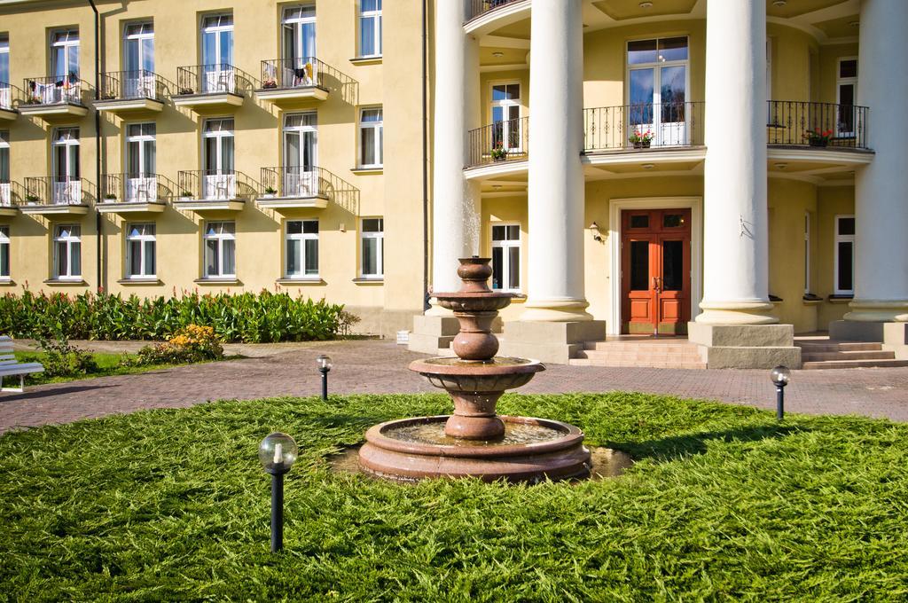 Rehabilitation Centre & Spa Draugystes Sanatorija Druskininkai Bagian luar foto