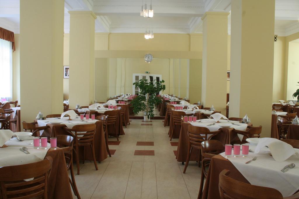 Rehabilitation Centre & Spa Draugystes Sanatorija Druskininkai Bagian luar foto